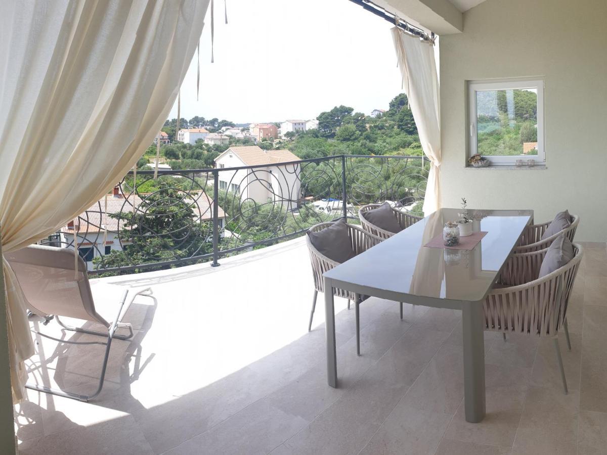 Apartment Mia 2 Banjol Zewnętrze zdjęcie